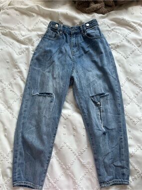 High-Waist Distressed Women's Jeans - Blue